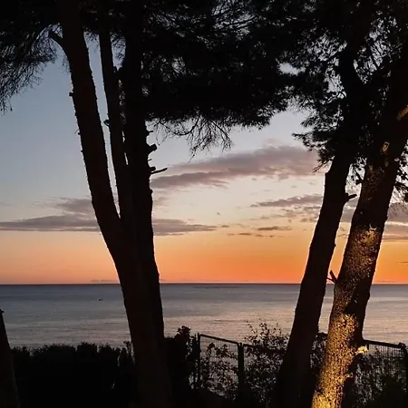 La Muralla Roja דירה *