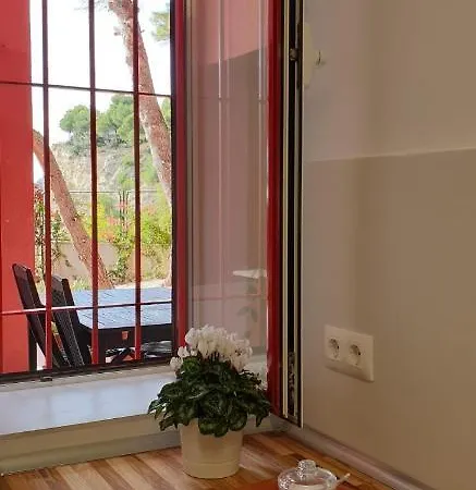 La Muralla Roja Calp