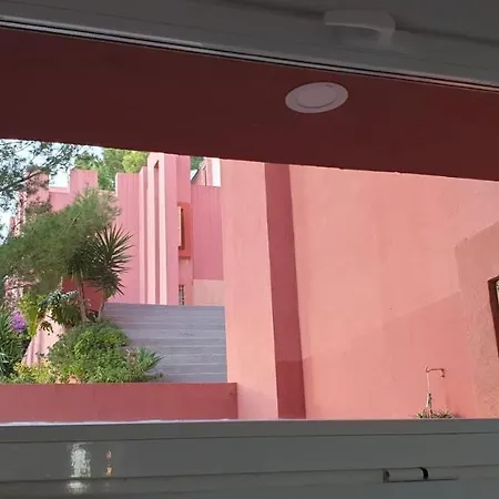 La Muralla Roja