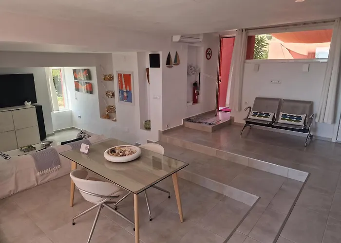 La Muralla Roja 아파트