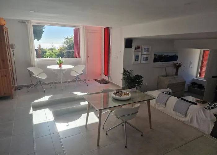 La Muralla Roja 아파트 *