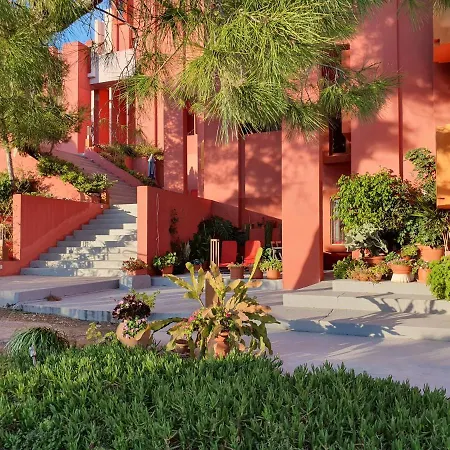 La Muralla Roja *